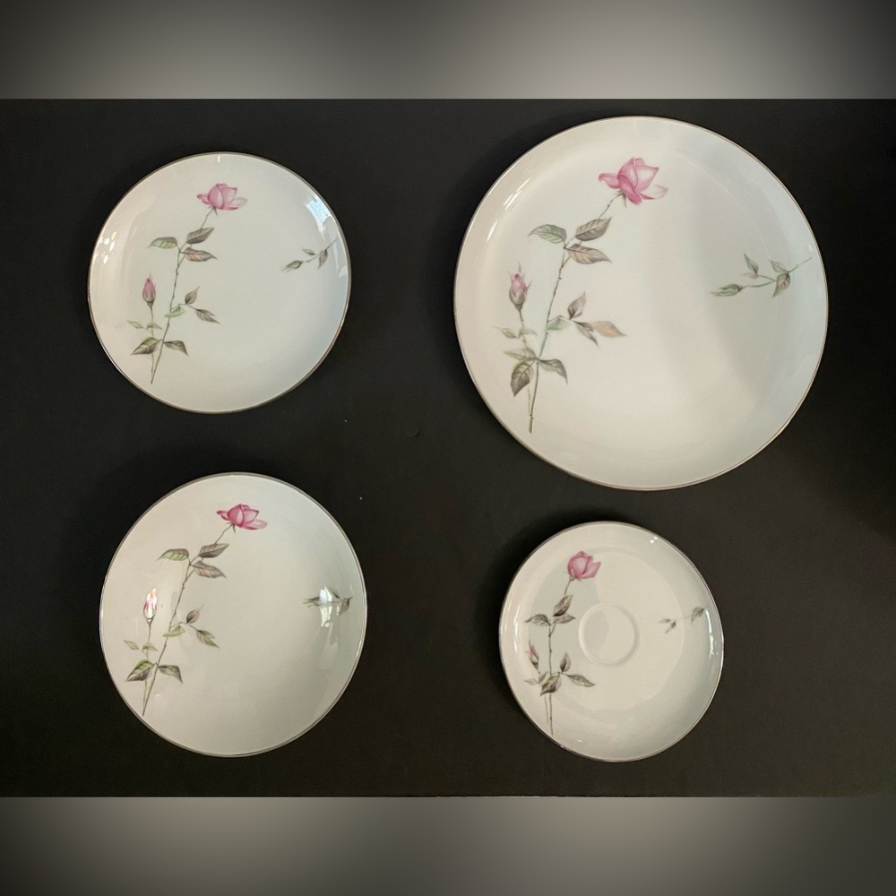 Vintage Style House Dawn Rose 4 pieces Set Platinum Trim, Made in Japan